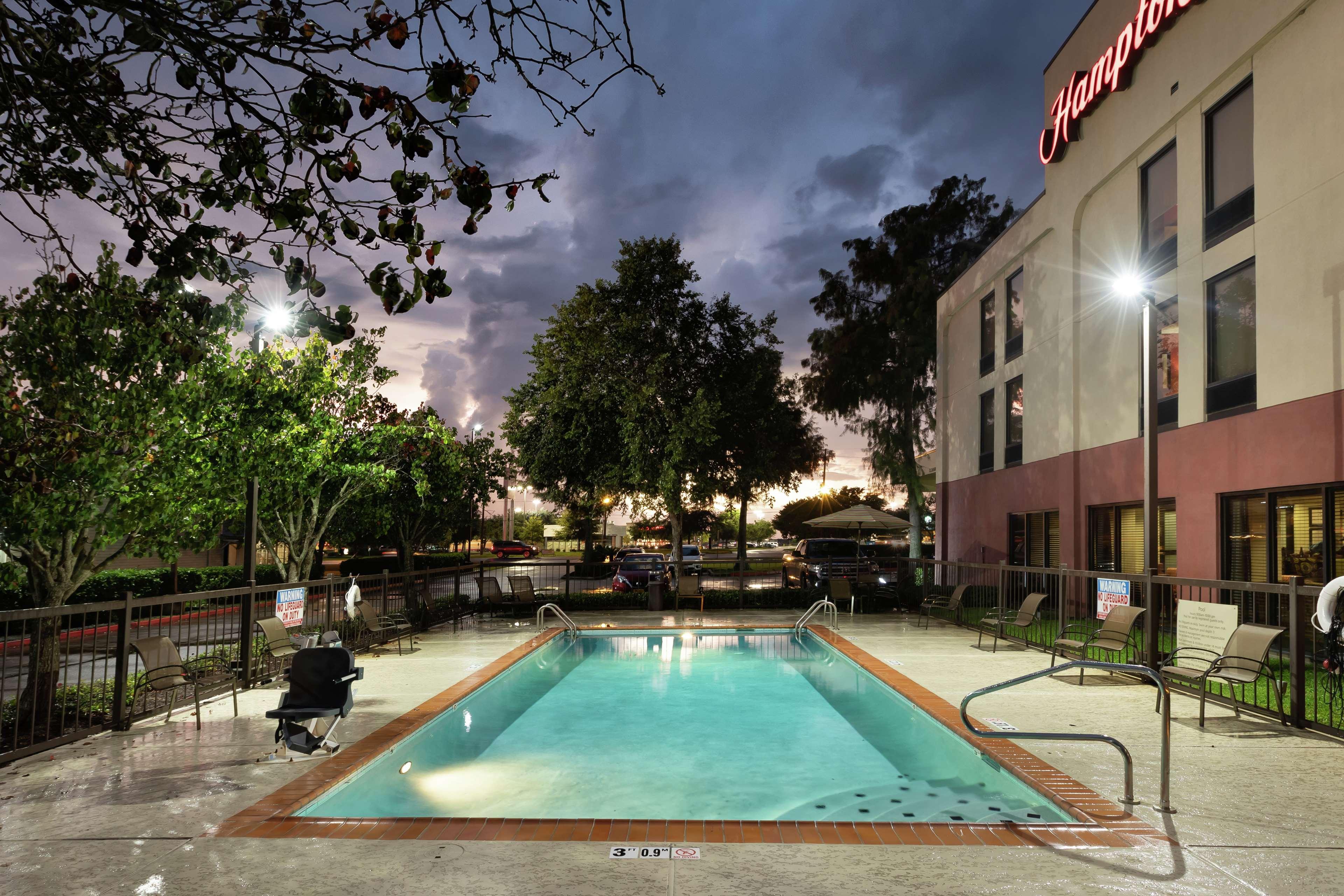Hampton Inn Houma Eksteriør billede